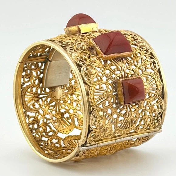 RARE Vintage Napier Gold Plated Brass Filigree Cuff With Carnelian Cabochons. - Picture 7 of 13